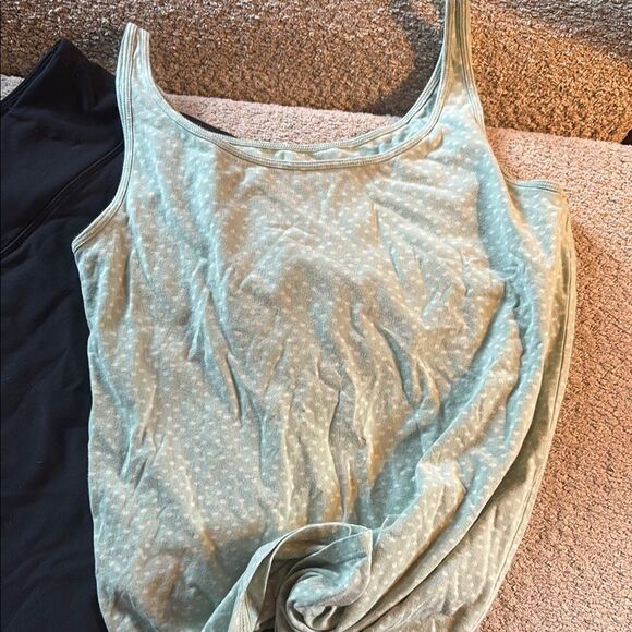 Duluth Black Skirt/skort and mint green Tank Top with bra built in Set - Picture 2 of 13